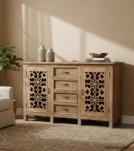 HAND CARVED SOLID WOOD SIDEBOARD W/ 2 DOORS & 4 DRAWERS