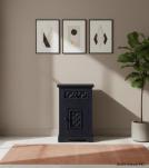 CARVED WOOD END TABLE / NIGHTSTAND