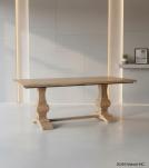 SOLID WOOD DINING TABLE W/ PEDESTAL BASE