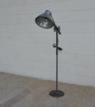 INDUSTRIAL METAL FLOOR LAMP