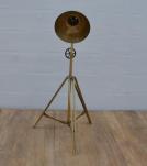METAL TRIPOD ADJUSTABLE HEIGHT FLOOR LAMP