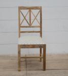WOODEN CHAIR