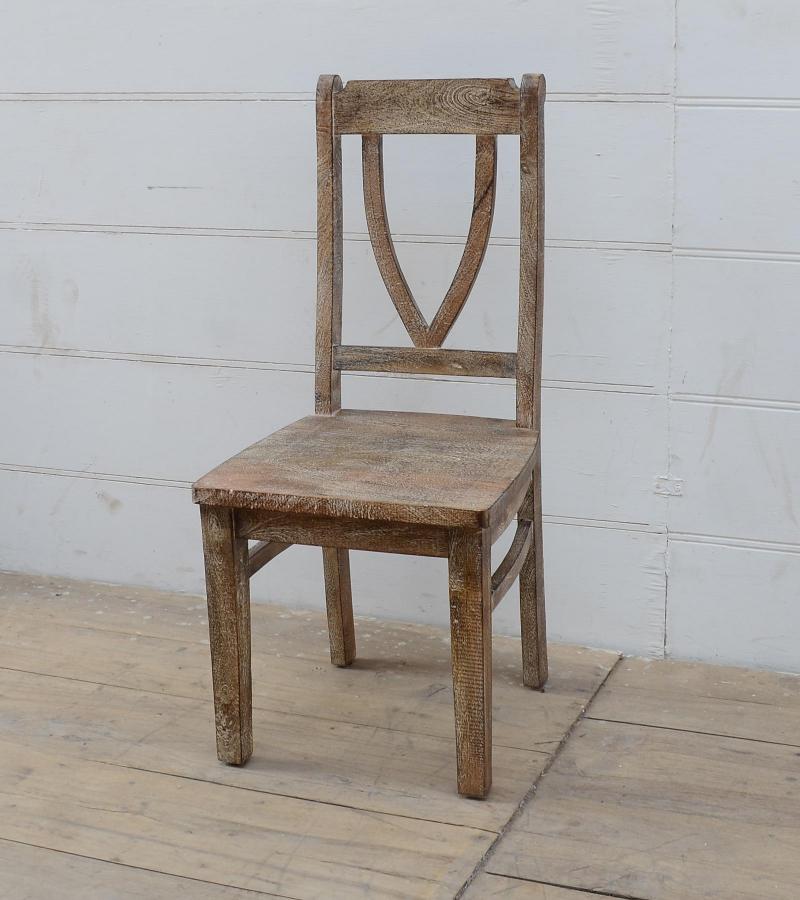 WOODEN CHAIR