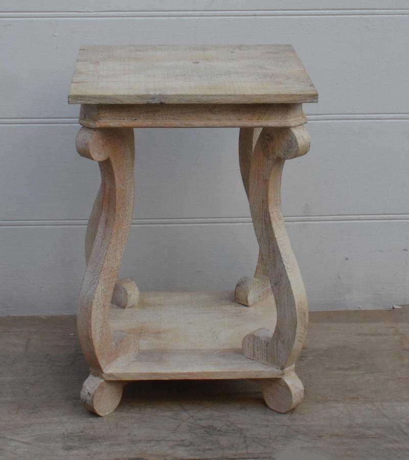 SOLID WOOD END TABLE