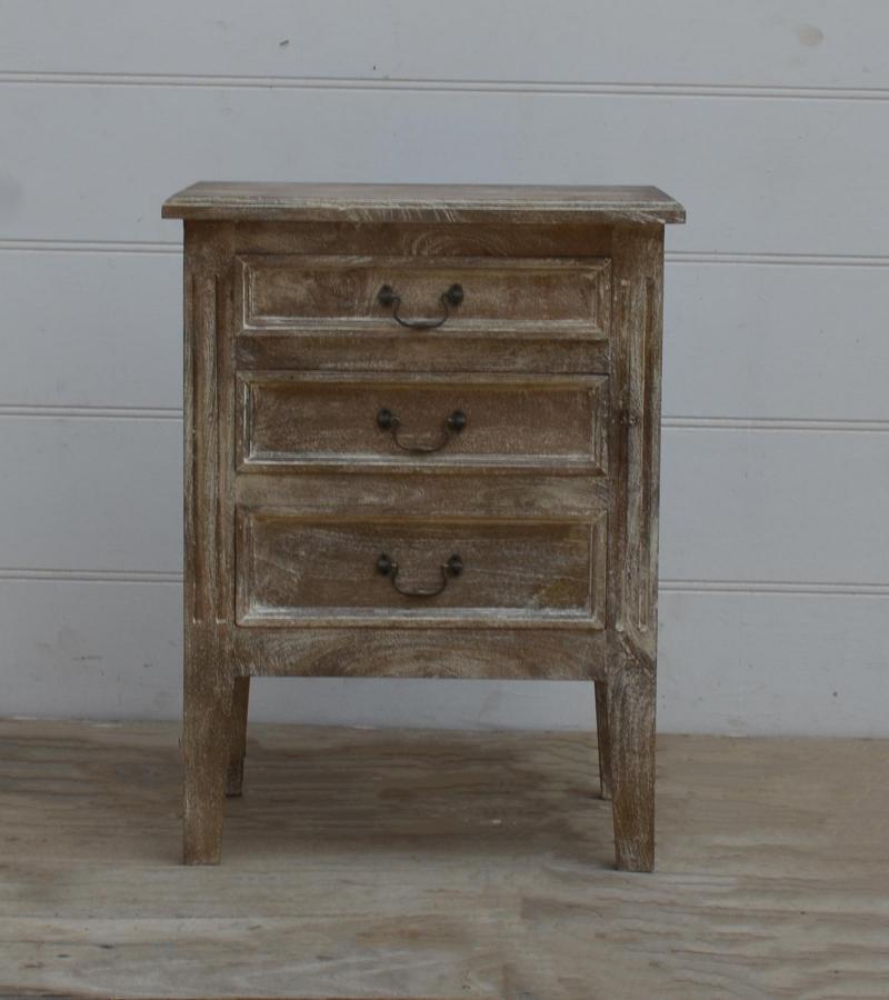 SOLID WOOD END TABLE / NIGHTSTAND 3 DRAWER