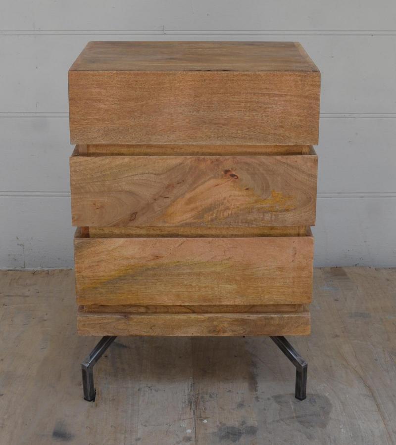 SOLID WOOD 3 DRAWER END TABLE / NIGHTSTAND