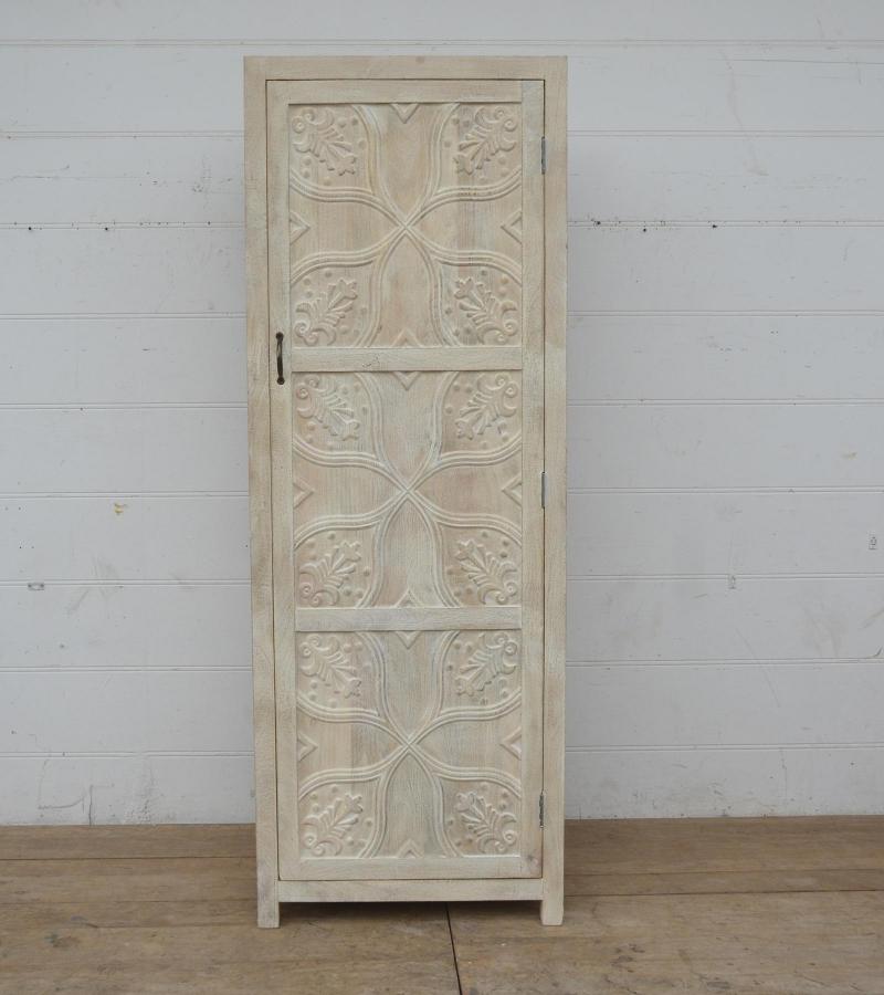 WOODEN ALMIRAH