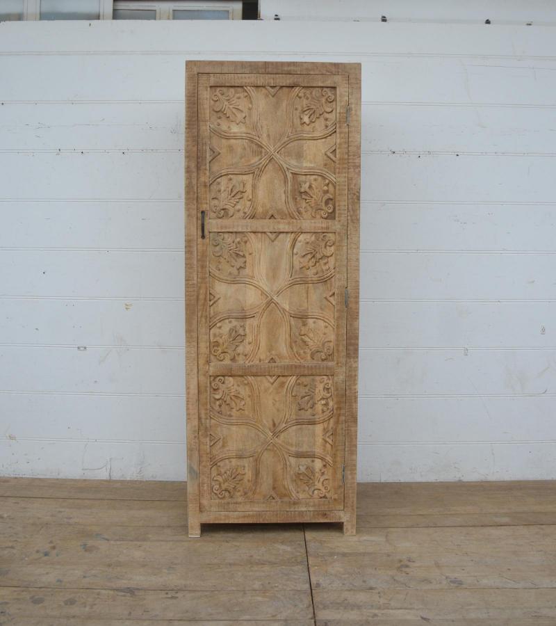 WOODEN ALMIRAH