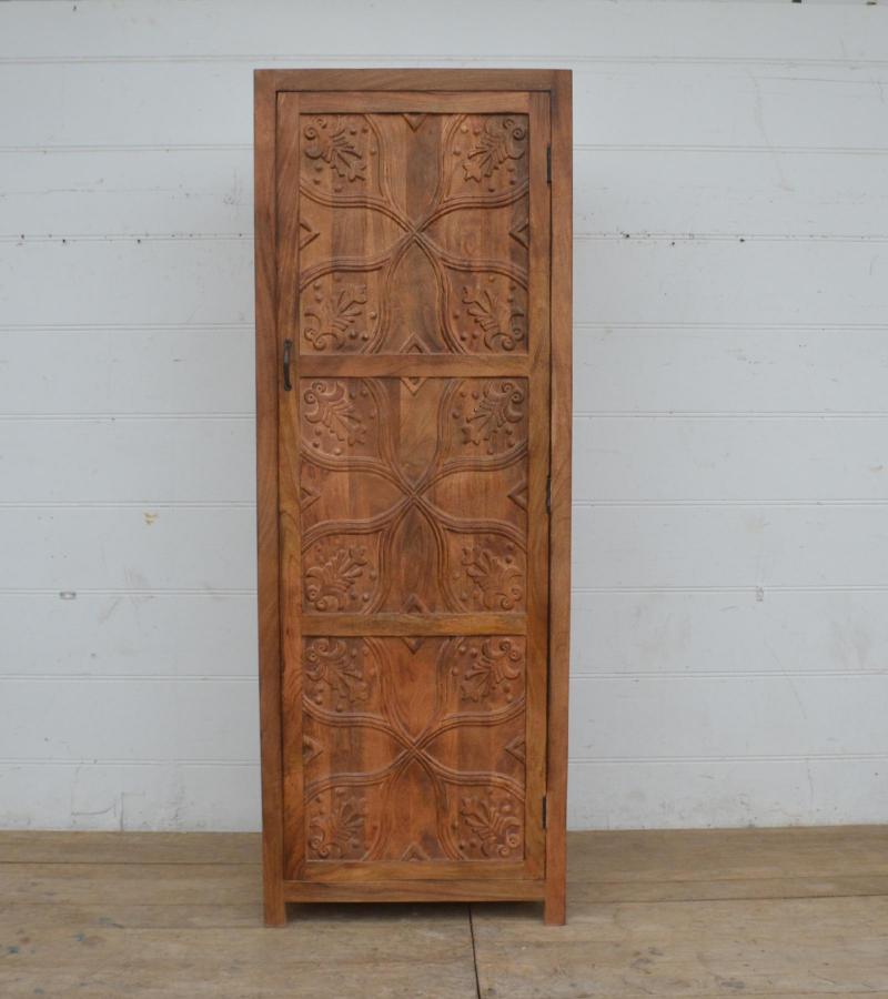 WOODEN ALMIRAH