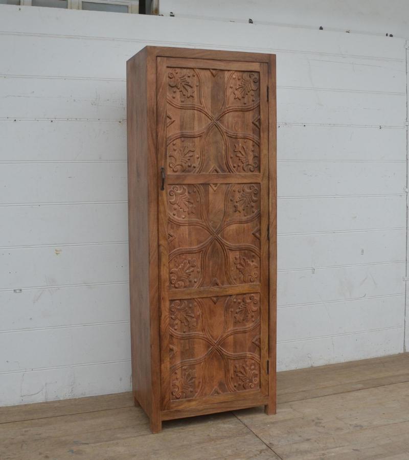 WOODEN ALMIRAH