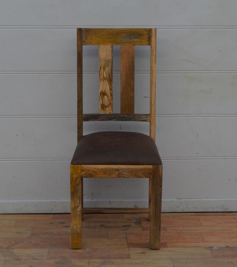 WOODEN CHAIR
