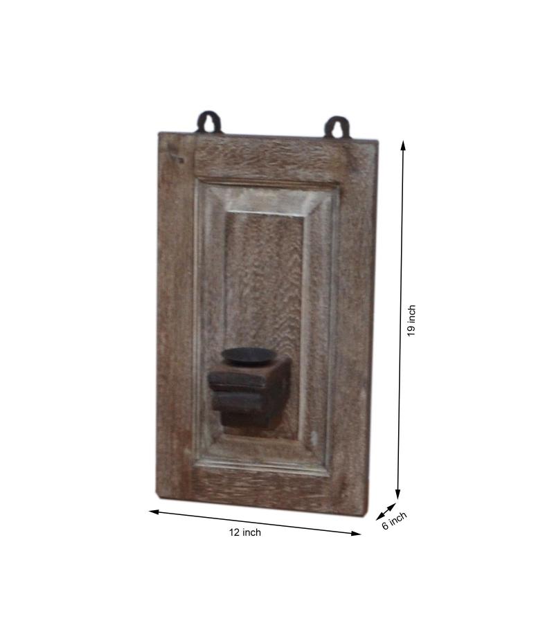 WOODEN WALL CANDLE HOLDER