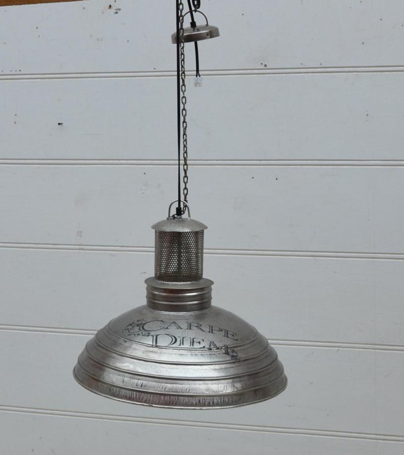 METAL PENDANT CEILING FIXTURE