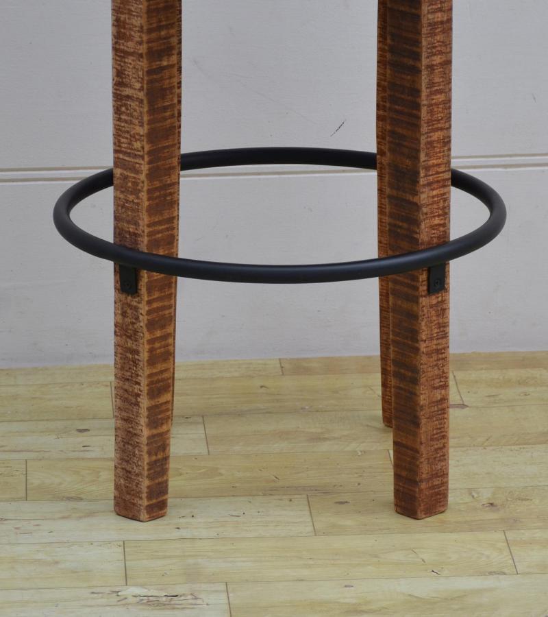 BAR STOOL