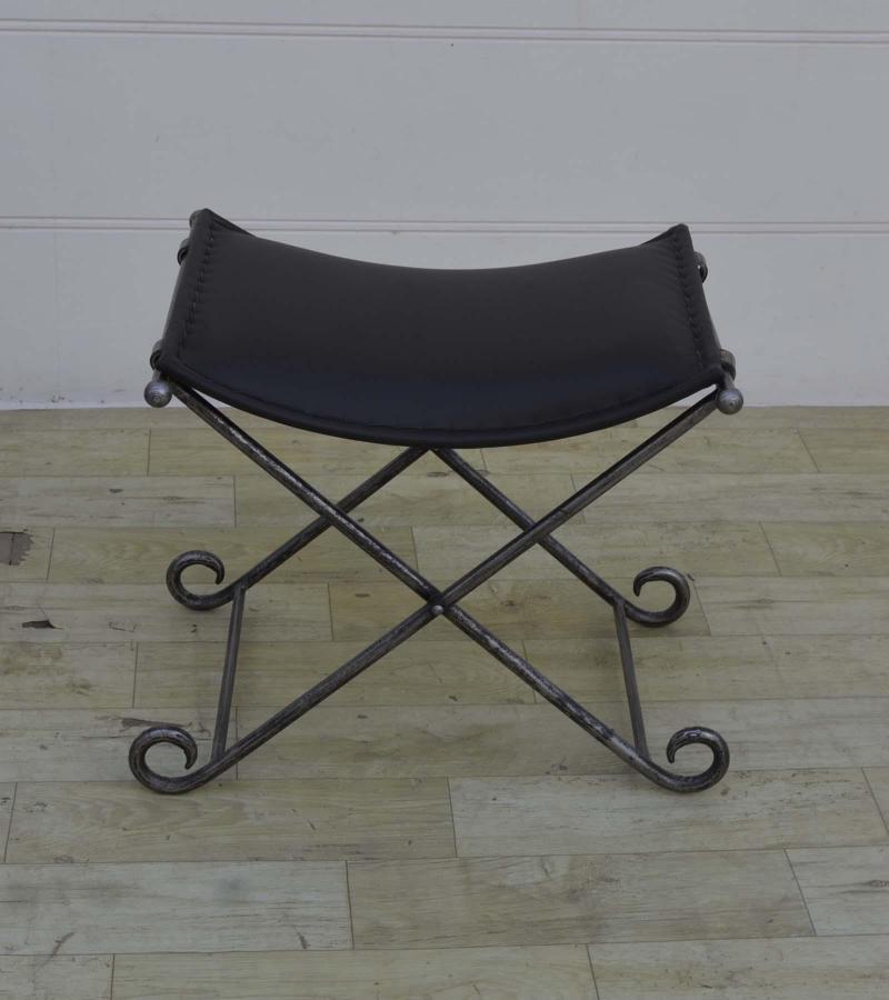 STOOL