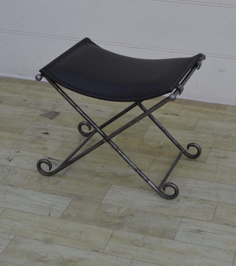 STOOL