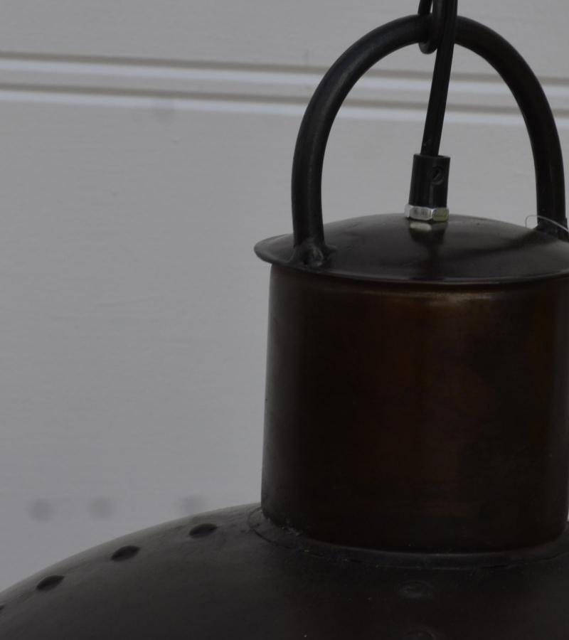 METAL HANGING LIGHT W/ RIVETS