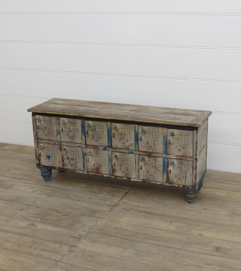WOOD & METAL LOCKER STORAGE TRUNK - VERY INTERESTING!