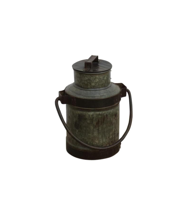 iron small milk pot 