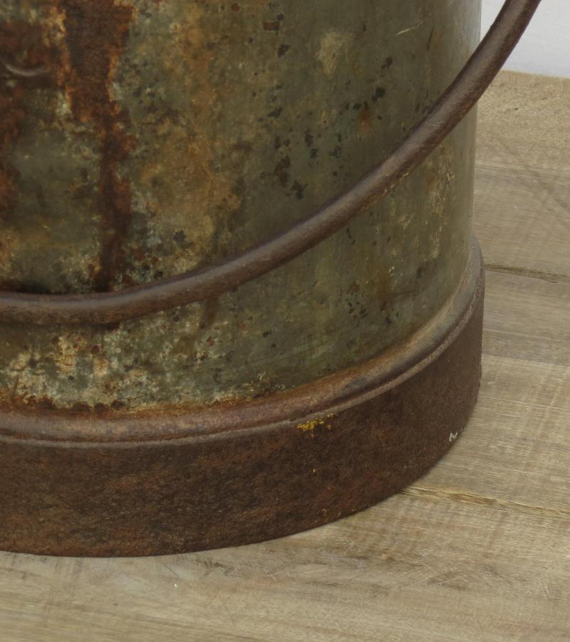 iron well bucket 