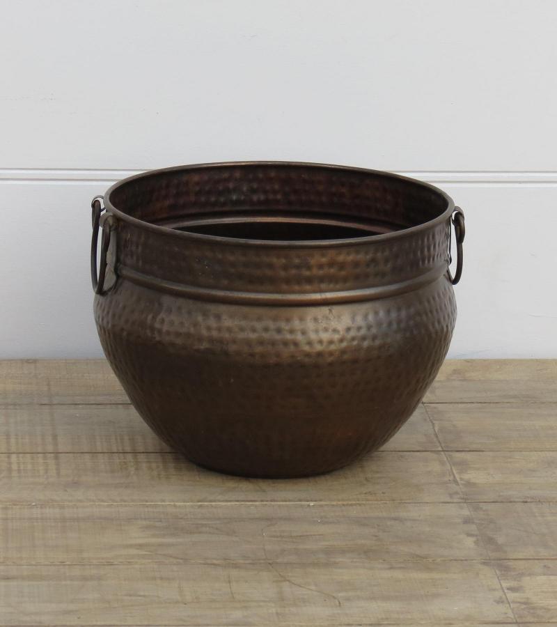 IRON POT