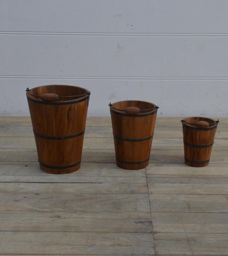 WOODEN BASKET