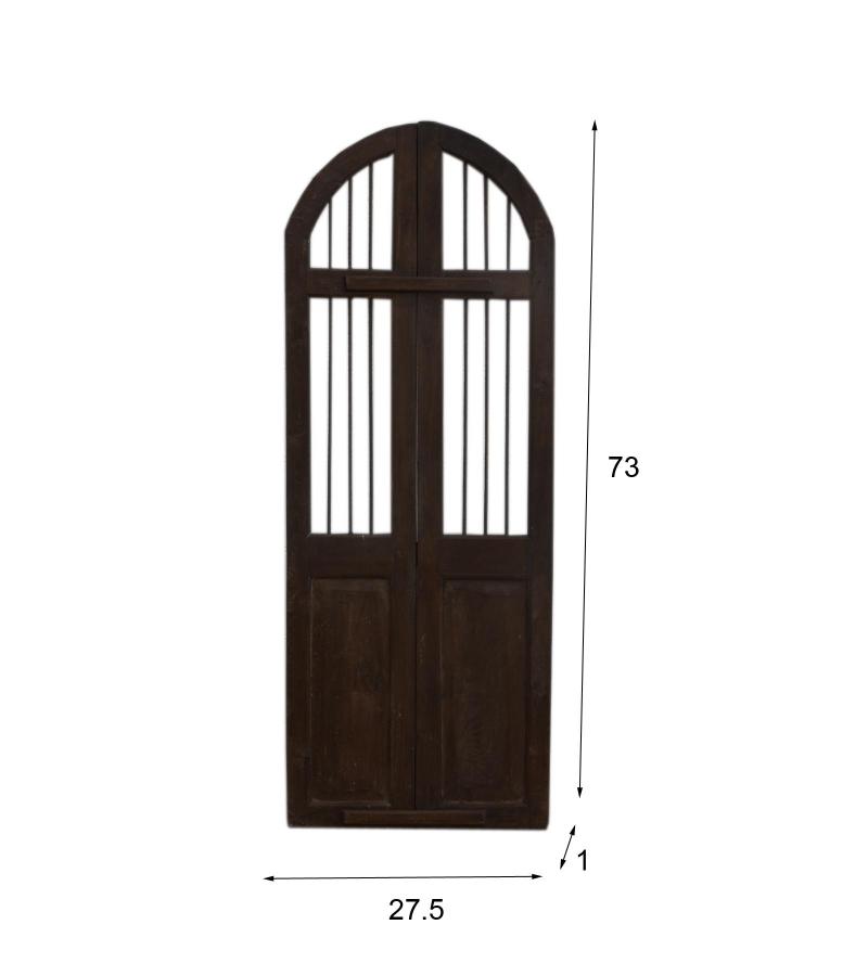 WOODEN DOOR