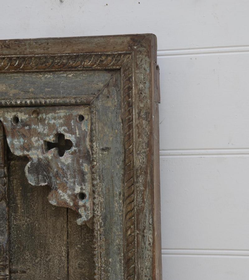 WOODEN WINDOW