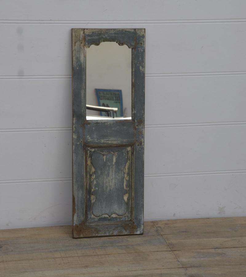 WOODEN MIRROR 