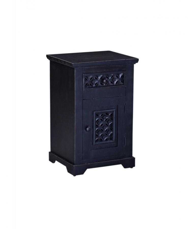 CARVED WOOD END TABLE / NIGHTSTAND