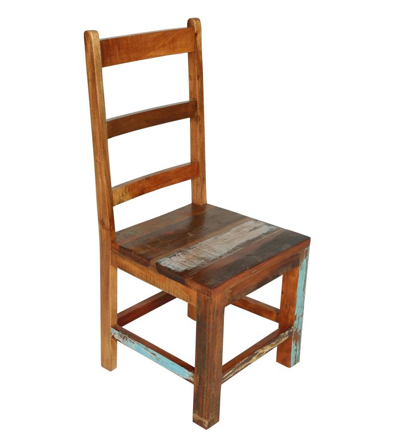 WOODEN CHAIR