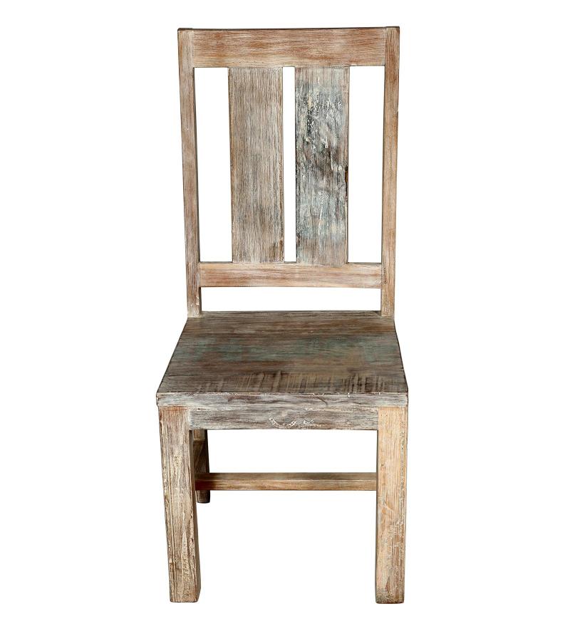 WOODEN CHAIR