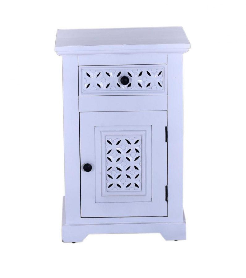 CARVED WOOD END TABLE / NIGHTSTAND