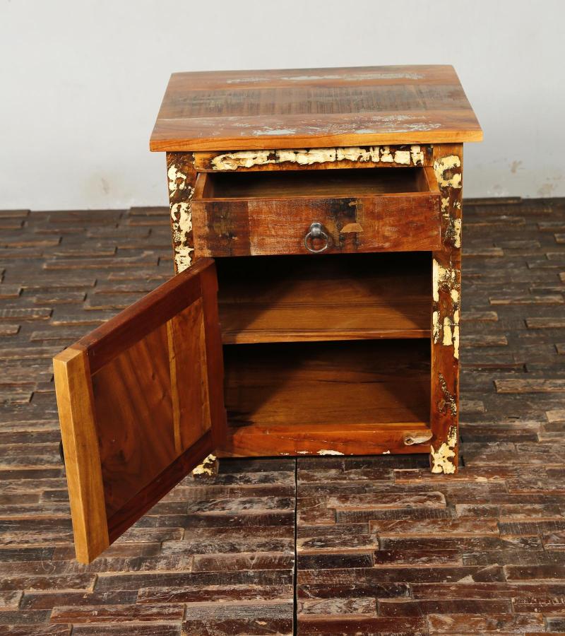 SOLID RECLAIMED TEAK WOOD NIGHTSTAND END TABLE W/ CARVED FISH