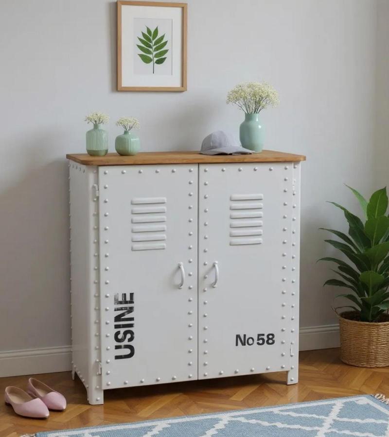 Iron sideboard