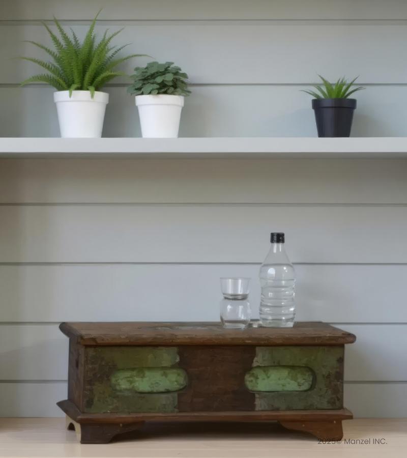 SMALL RECLAIMED WOOD COVERED BOX (SEE DIMENSIONS)