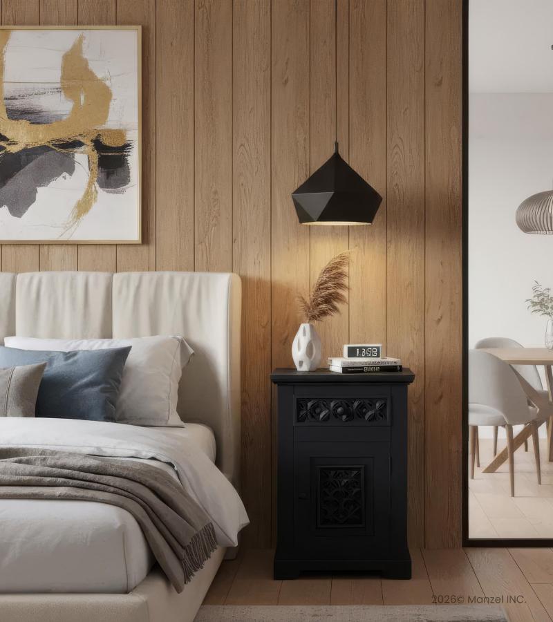 CARVED WOOD END TABLE / NIGHTSTAND