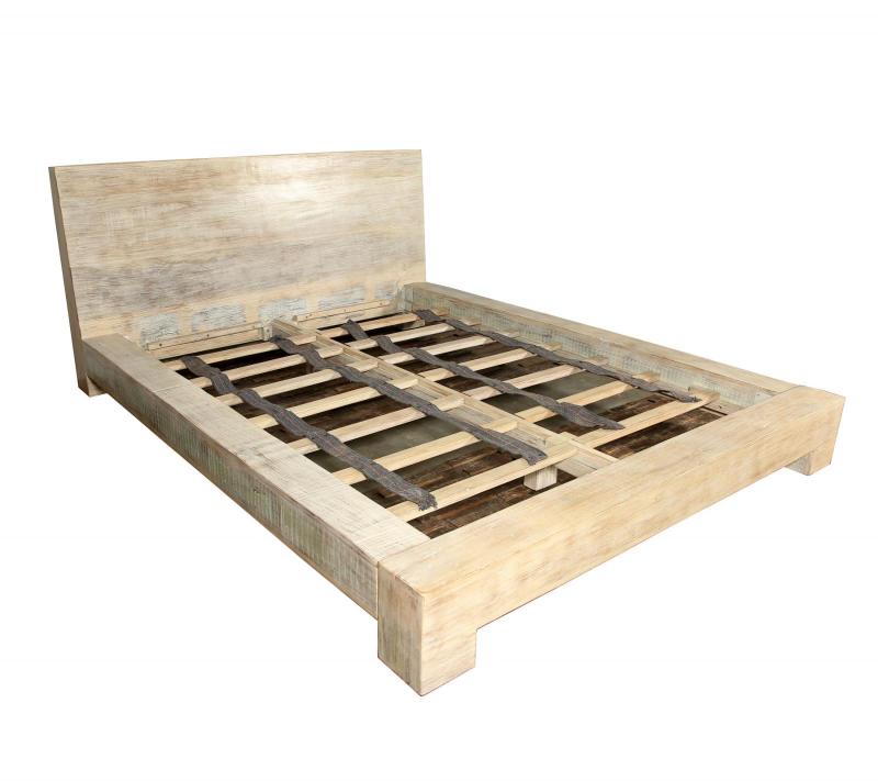 QUEEN SOLID RECLAIMED TEAK WOOD BED