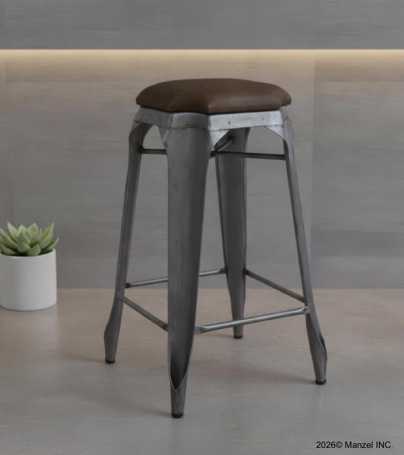 BAR STOOL