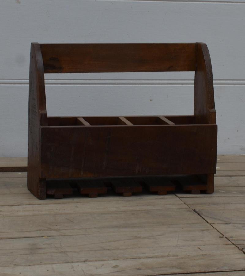 WINE BOTTLE HOLDER