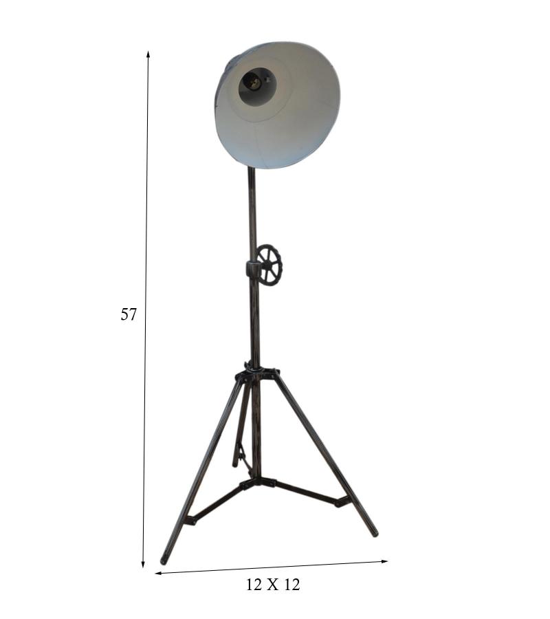 Tripod Lamp
