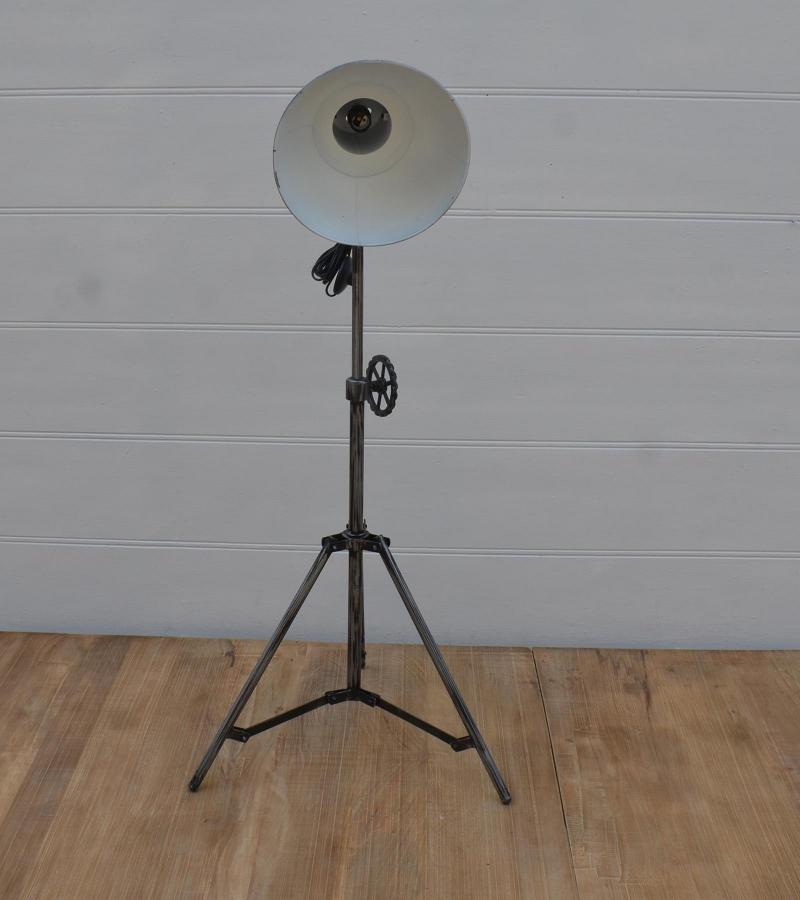 Tripod Lamp