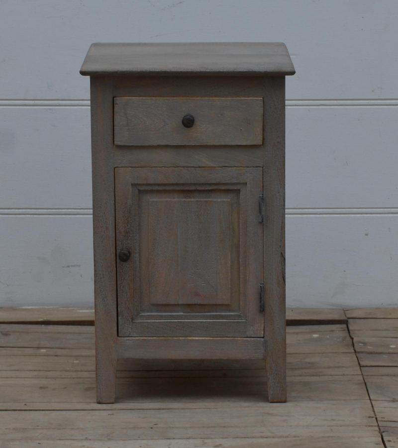 SOLID WOOD NIGHTSTAND / END TABLE