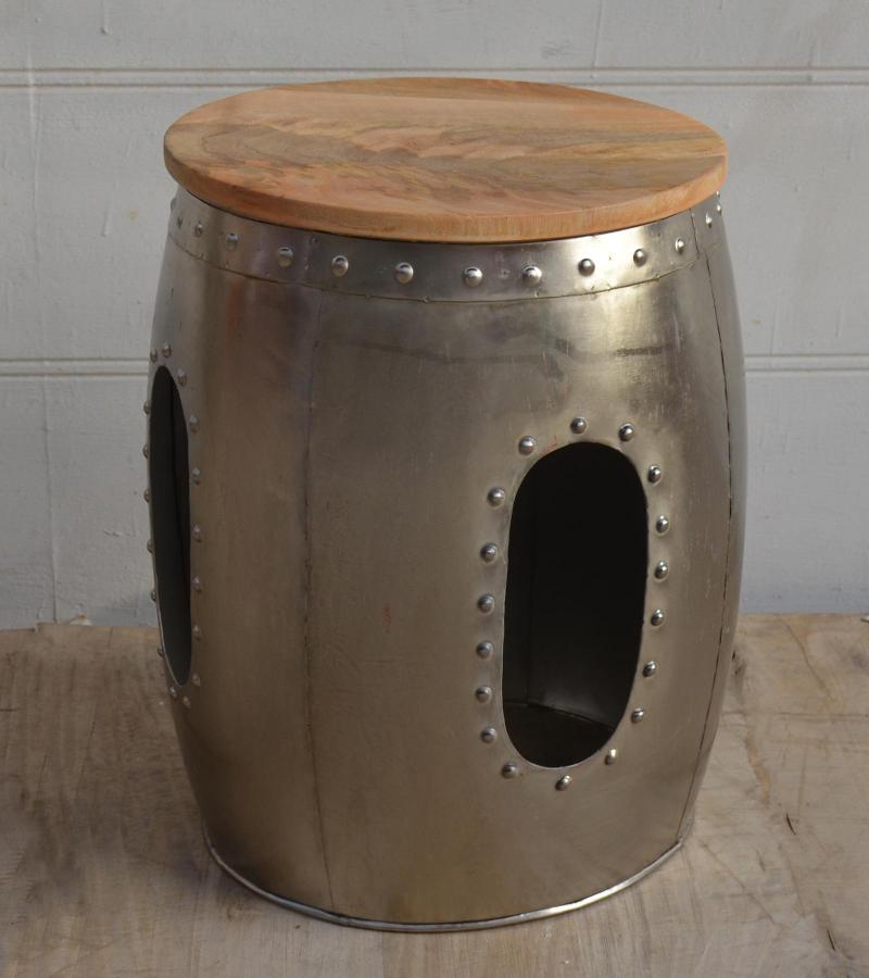 SOLID WOOD & METAL END TABLE