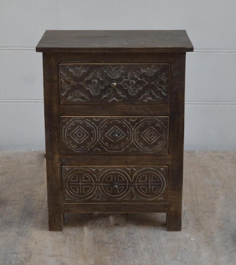 SOLID HAND CARVED WOOD NIGHTSTAND / END TABLE 3 DRAWERS