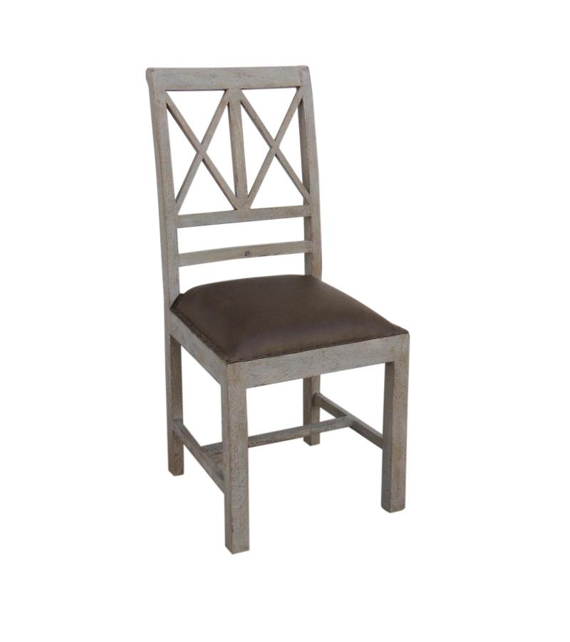 WOODEN CHAIR