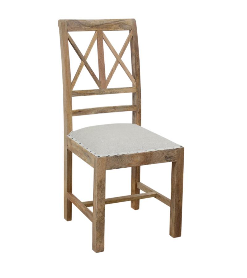 WOODEN CHAIR