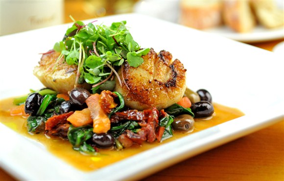 Pan Seared Scallops (DAILY SPECIAL) - Grazie Ristorante