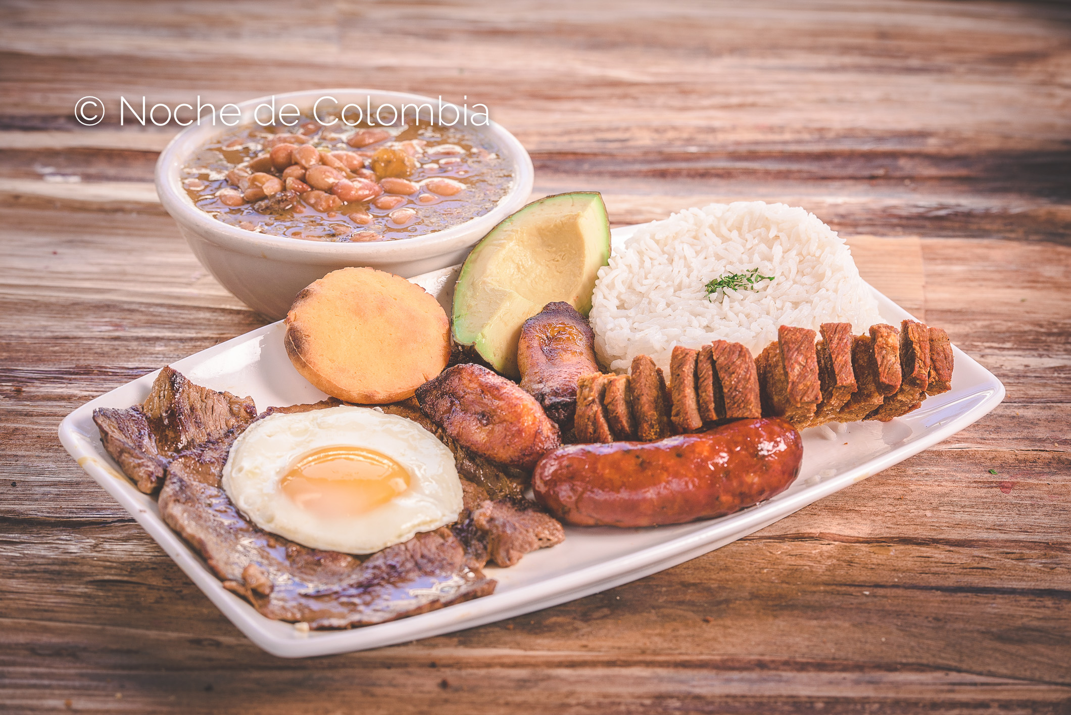 Order Online! Noches de Colombia Clifton Open Dining