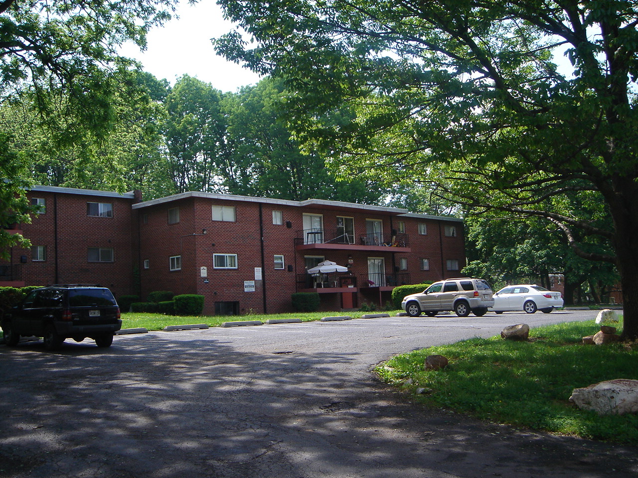 2 Bedroom Rental – 5527 Cadillac Ave Apt 2, Baltimore, MD, 21207-7097